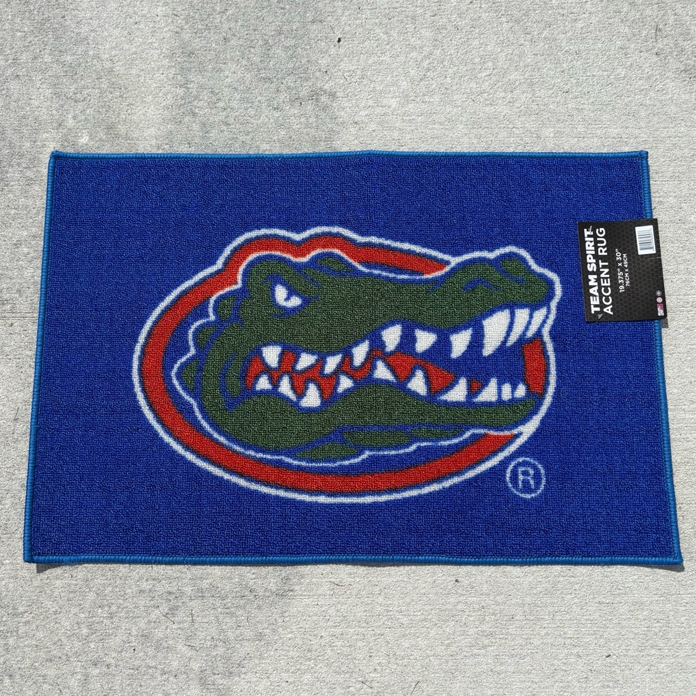 Blue Gator Logo Accent Rug
